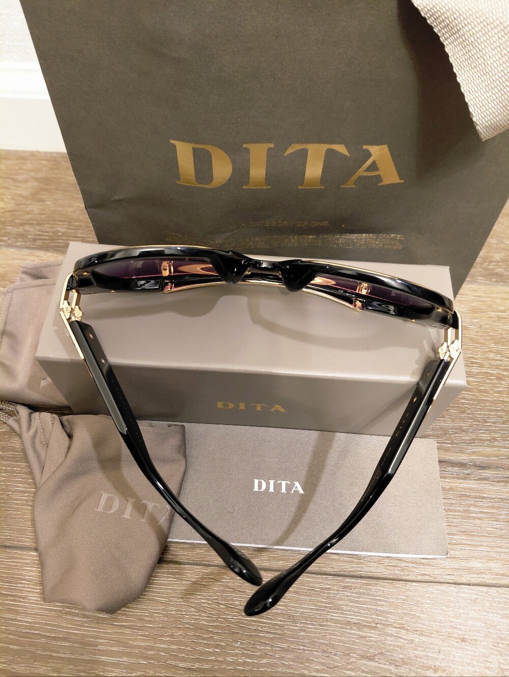 RARE DITA GRANDMASTER SIX Titanium Aviator Black/Gold Sunglasses DTS 900 01A - Picture 5 of 15